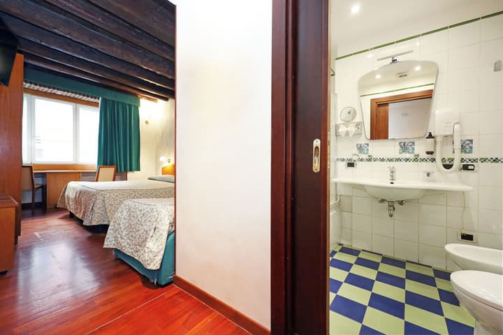 Hotel Corot
