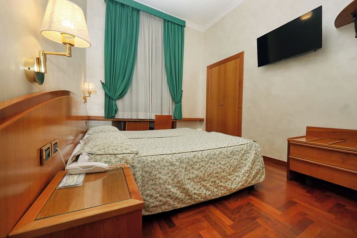 Hotel Corot