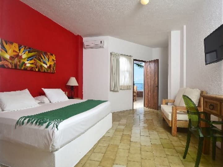 Emperador Vallarta Beachfront Hotel and Suites