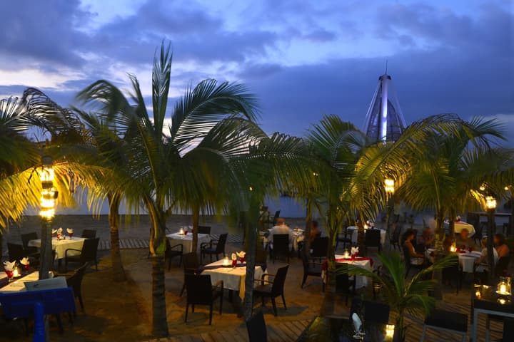 Emperador Vallarta Beachfront Hotel and Suites