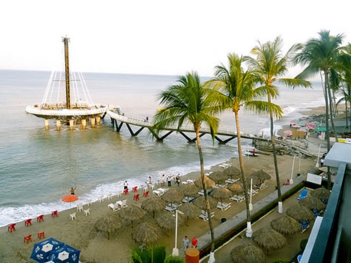 Emperador Vallarta Beachfront Hotel and Suites