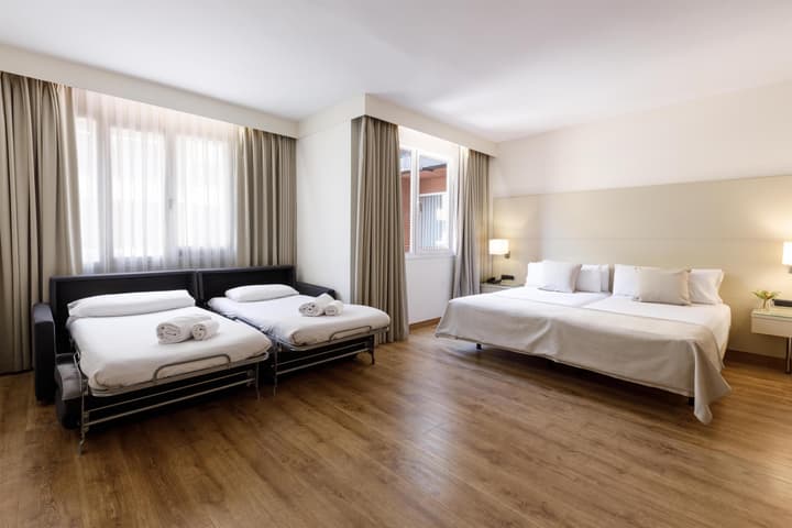 Aparthotel Mariano Cubi Barcelona