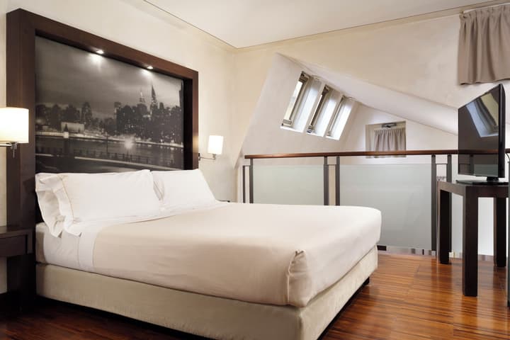 Enterprise Hotel