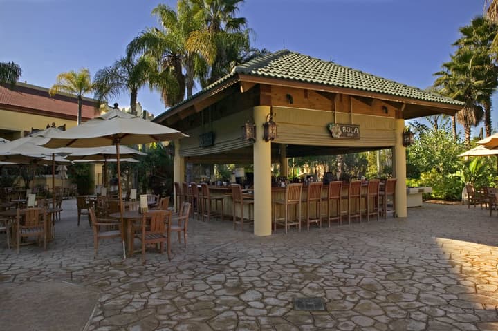 Universal’s Loews Royal Pacific Resort