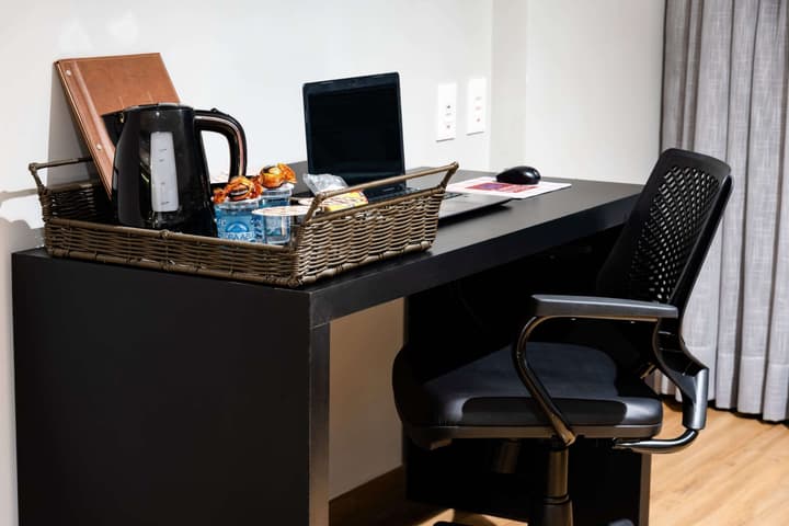 Comfort Suites Vitoria