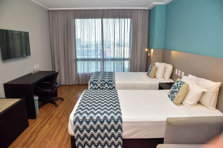 Comfort Suites Vitoria