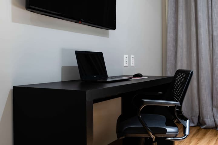 Comfort Suites Vitoria