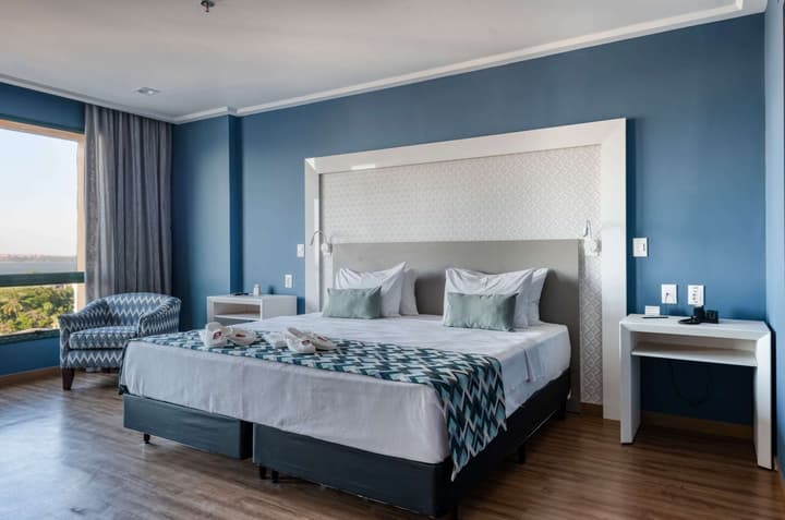 Comfort Suites Vitoria
