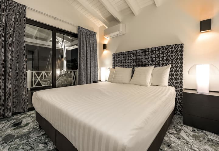 Papagayo Beach Resort