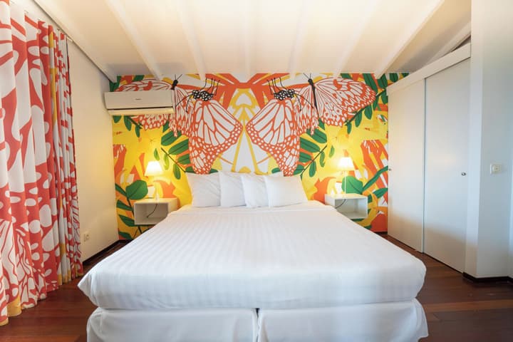 Papagayo Beach Resort