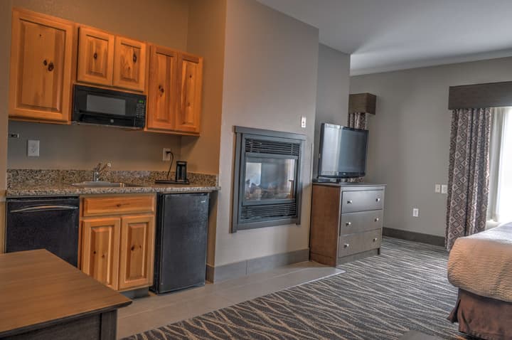 Best Western Plus Kalispell/Glacier Park West Hotel & Suites