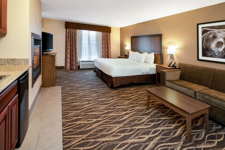 Best Western Plus Kalispell/Glacier Park West Hotel & Suites