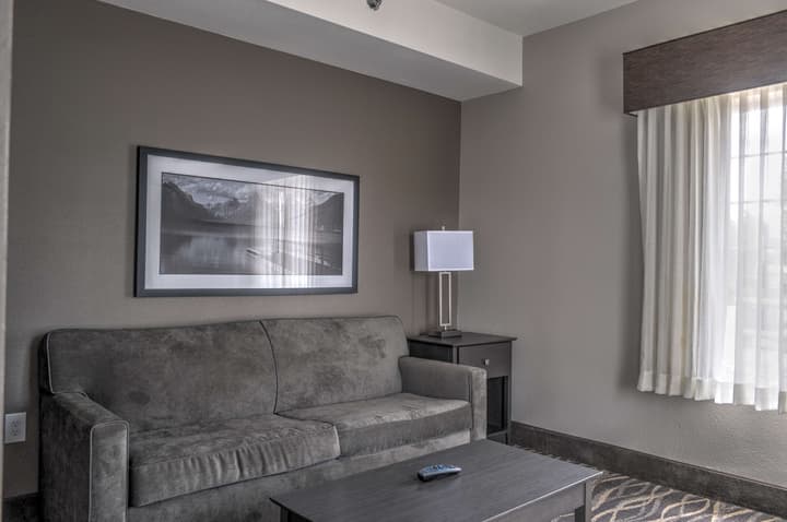 Best Western Plus Kalispell/Glacier Park West Hotel & Suites