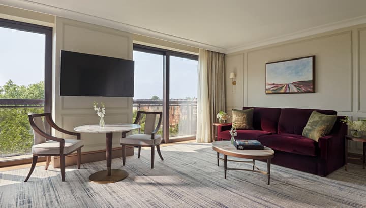 Jumeirah Carlton Tower London