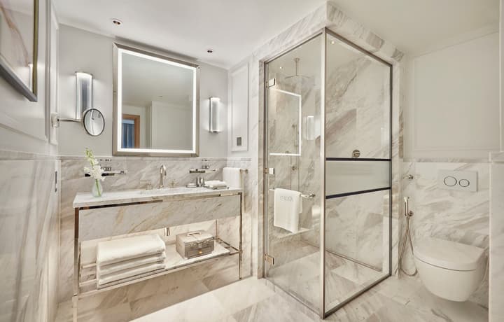 Jumeirah Carlton Tower London