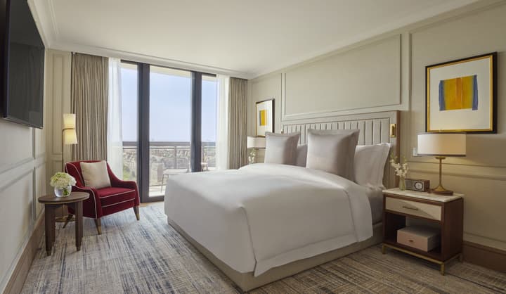 Jumeirah Carlton Tower London