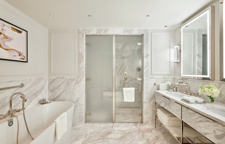 Jumeirah Carlton Tower London