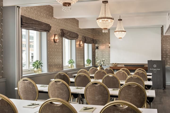 Fru Haugans Hotel