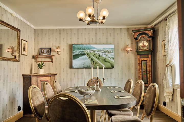 Fru Haugans Hotel