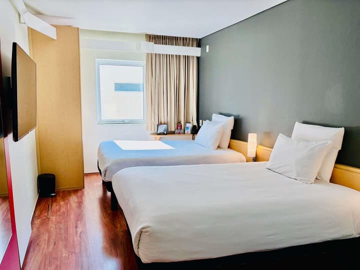 ibis Monterrey Valle