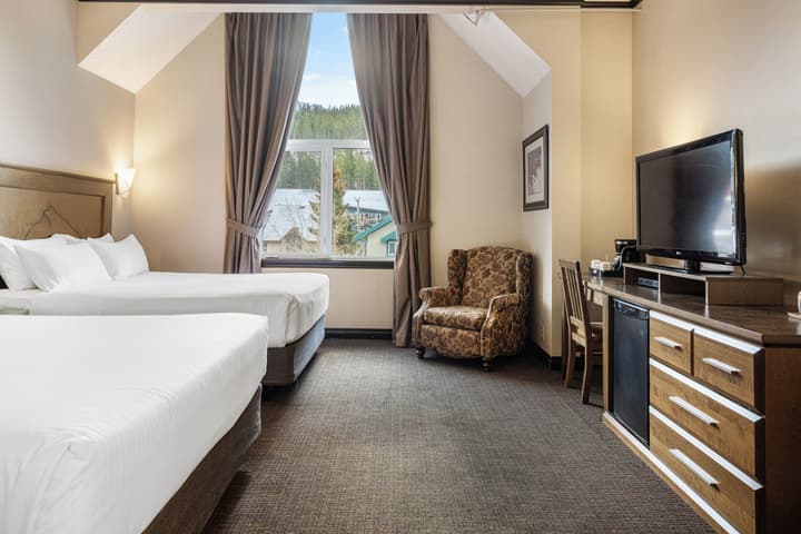 Rundlestone Lodge