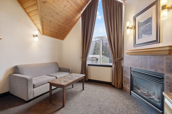 Rundlestone Lodge