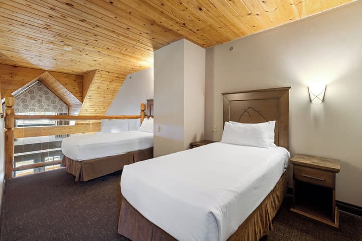 Rundlestone Lodge
