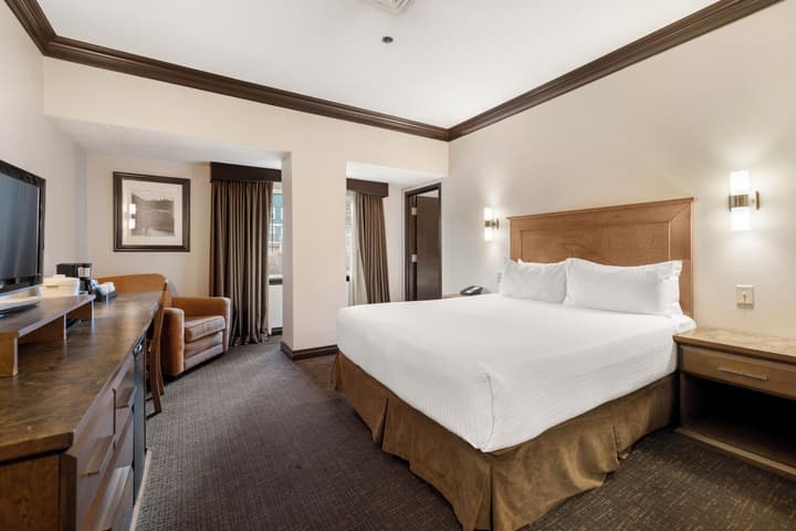 Rundlestone Lodge