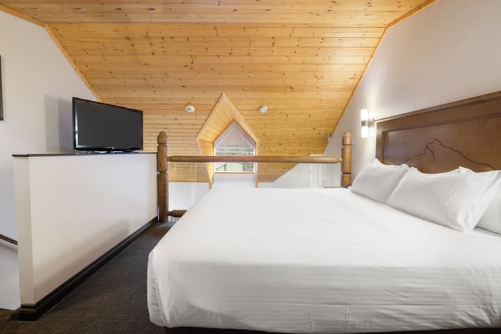 Rundlestone Lodge