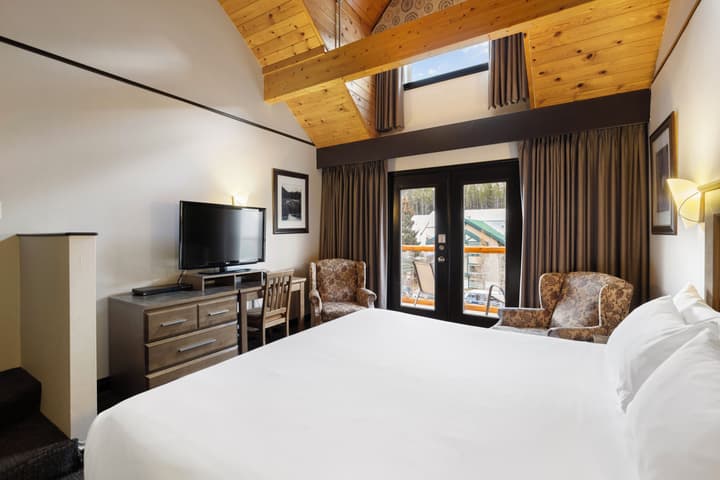 Rundlestone Lodge