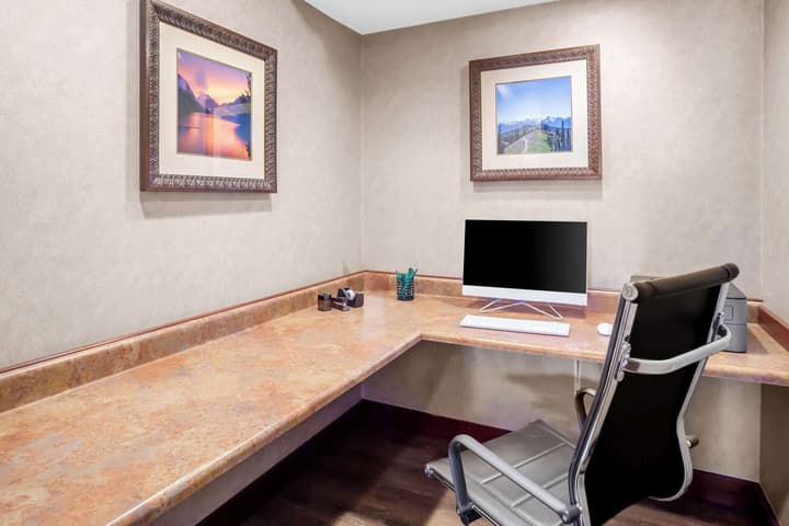 Quality Inn Port Angeles - near Olympic National Park