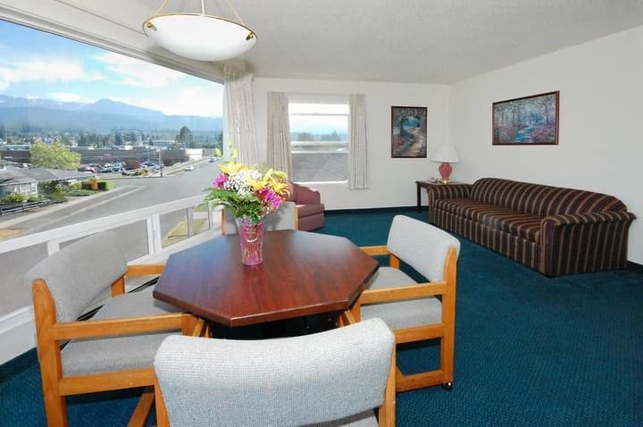 Quality Inn Port Angeles - near Olympic National Park