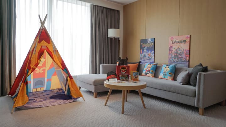 Crowne Plaza Zhuhai City Center by IHG