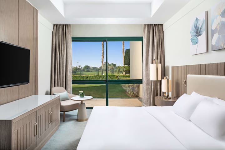 Hilton Pyramids Golf