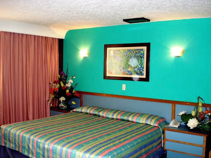 Segovia Regency Hotel