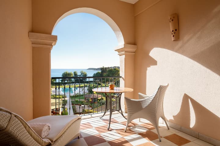 The St. Regis Mardavall Mallorca Resort