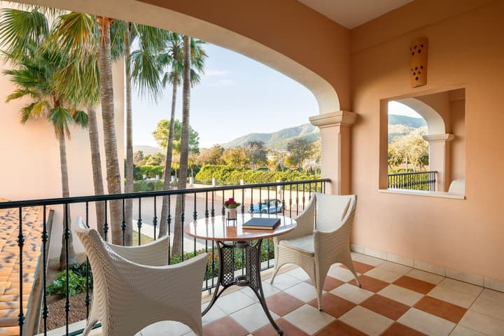 The St. Regis Mardavall Mallorca Resort