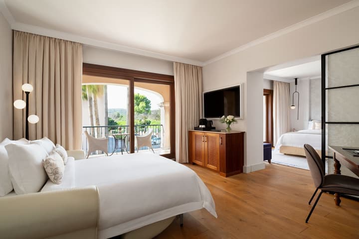 The St. Regis Mardavall Mallorca Resort