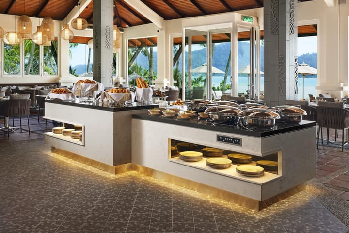 DoubleTree by Hilton Damai Laut Resort