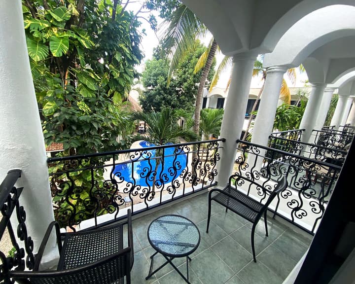 Hotel Hacienda Paradise