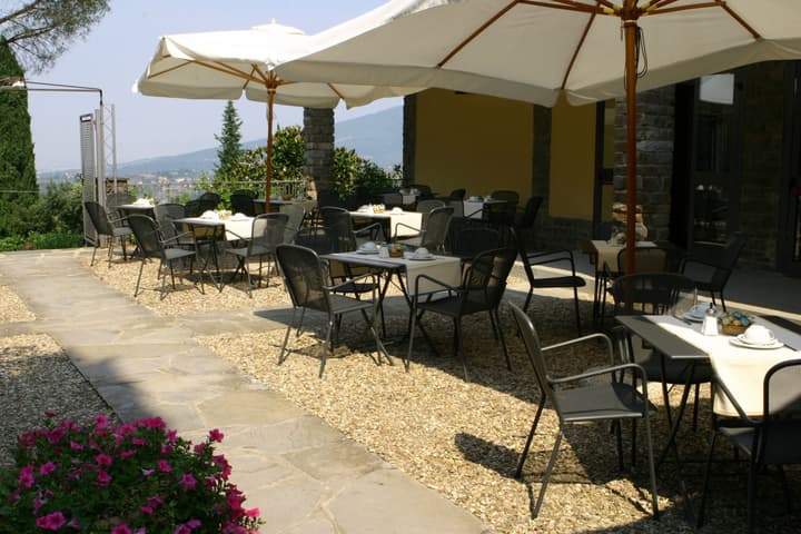 Hotel Villa Dei Bosconi