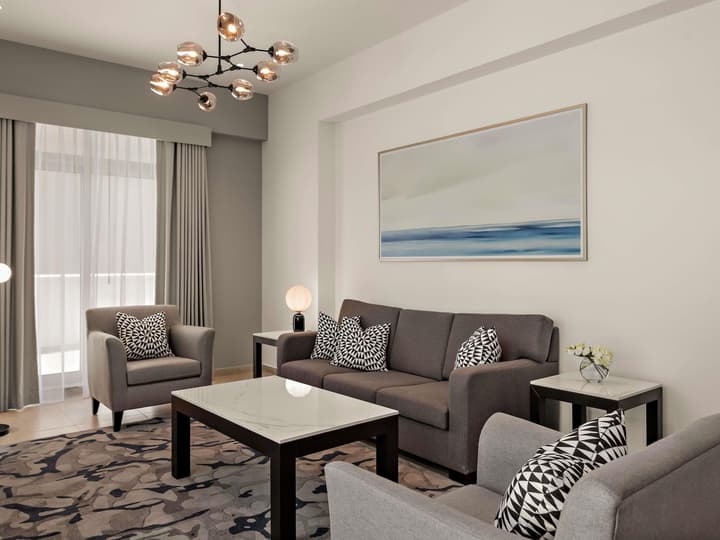 Mövenpick Hotel & Apartments Bur Dubai
