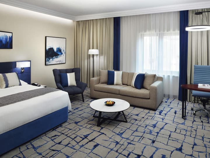 Mövenpick Hotel & Apartments Bur Dubai