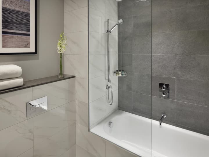 Mövenpick Hotel & Apartments Bur Dubai
