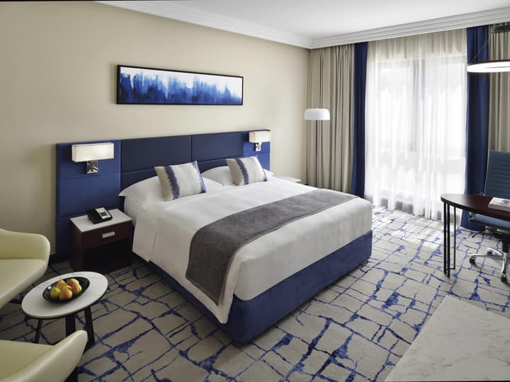 Mövenpick Hotel & Apartments Bur Dubai