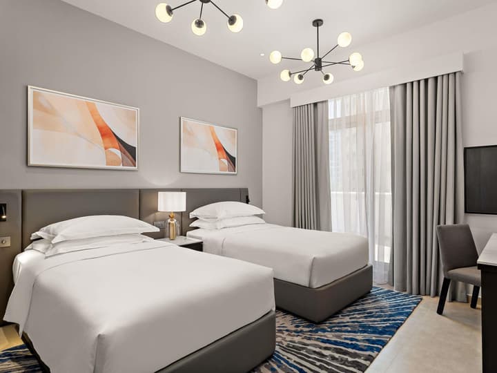 Mövenpick Hotel & Apartments Bur Dubai