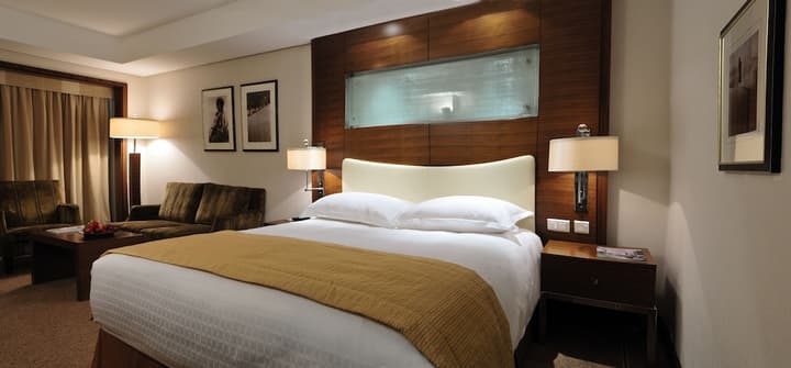 Mövenpick Hotel & Apartments Bur Dubai