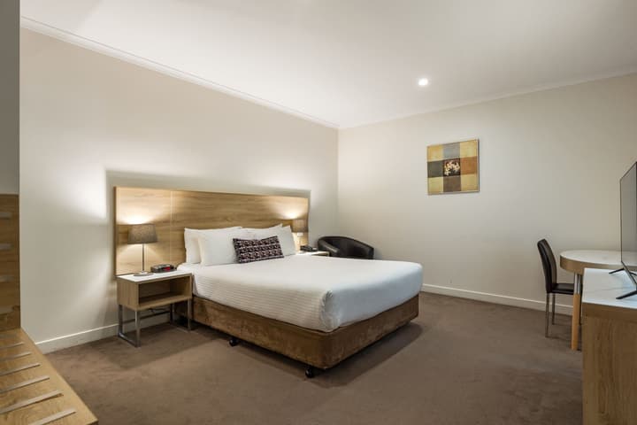 Atlantis Hotel, Melbourne