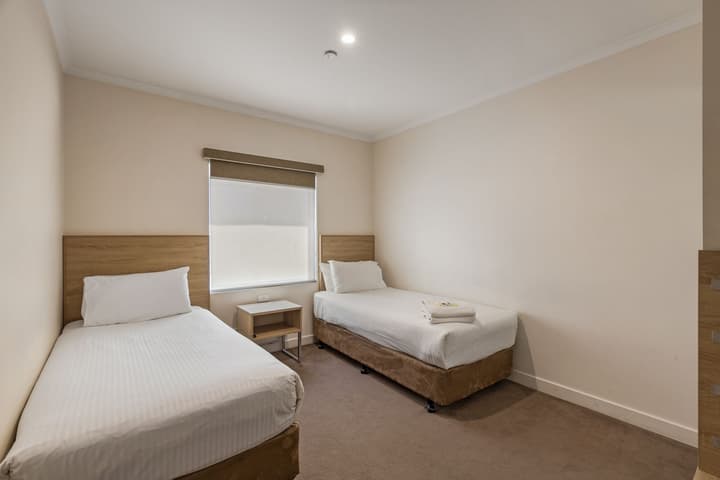 Atlantis Hotel, Melbourne