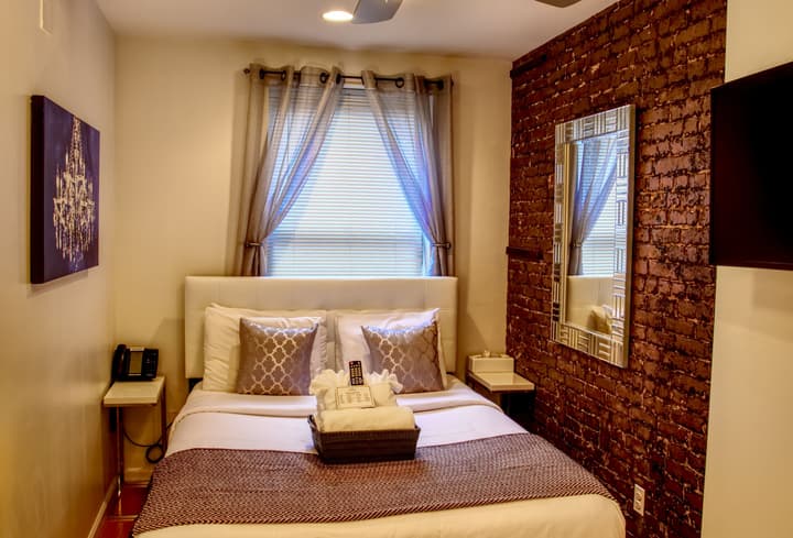 Chelsea Inn